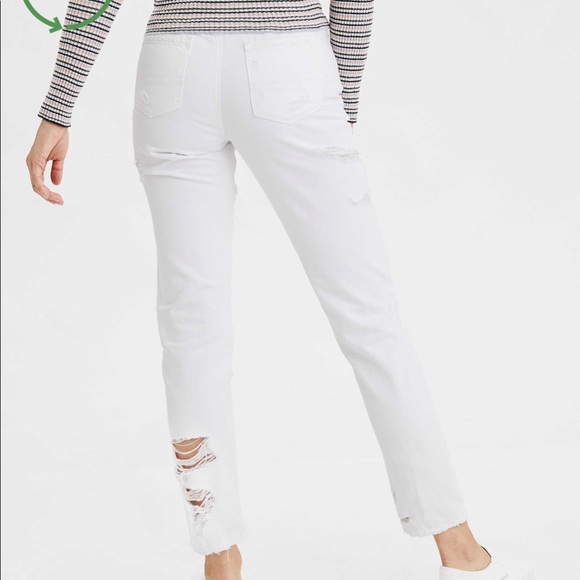 American Eagle Mom Jean - Picture 2 of 16